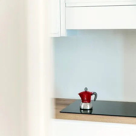 Апартаменты Da Flora - Wonderful Lakefront View *