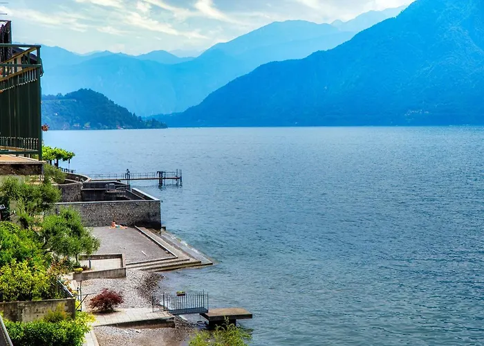 Da Flora - Wonderful Lakefront View *
