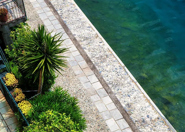 Da Flora - Wonderful Lakefront View